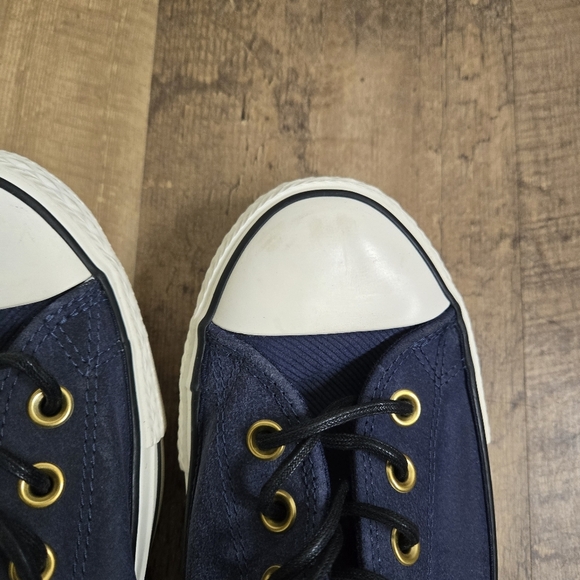 Converse Navy and White Men's Size 10 Or Womens 12 Sneakers - Picture 8 of 10